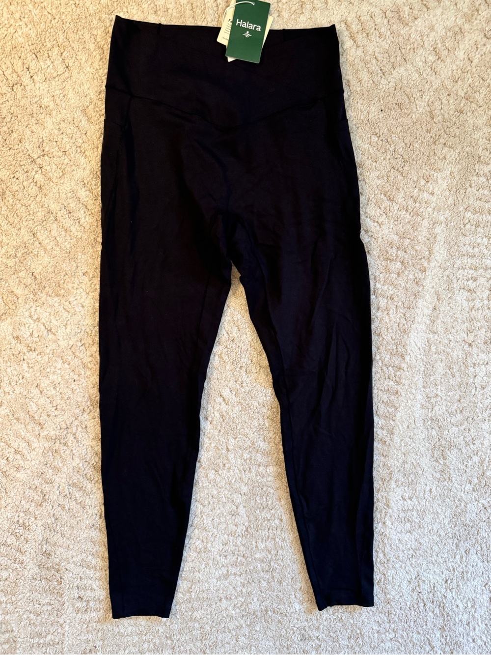 Halara solid black full length high waisted crossover leggings w/ side pockets